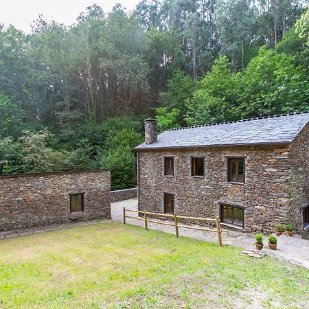 Casas Del Molino - Muinos Do Mainzoso Turismo Rural Paderne ภายนอก รูปภาพ