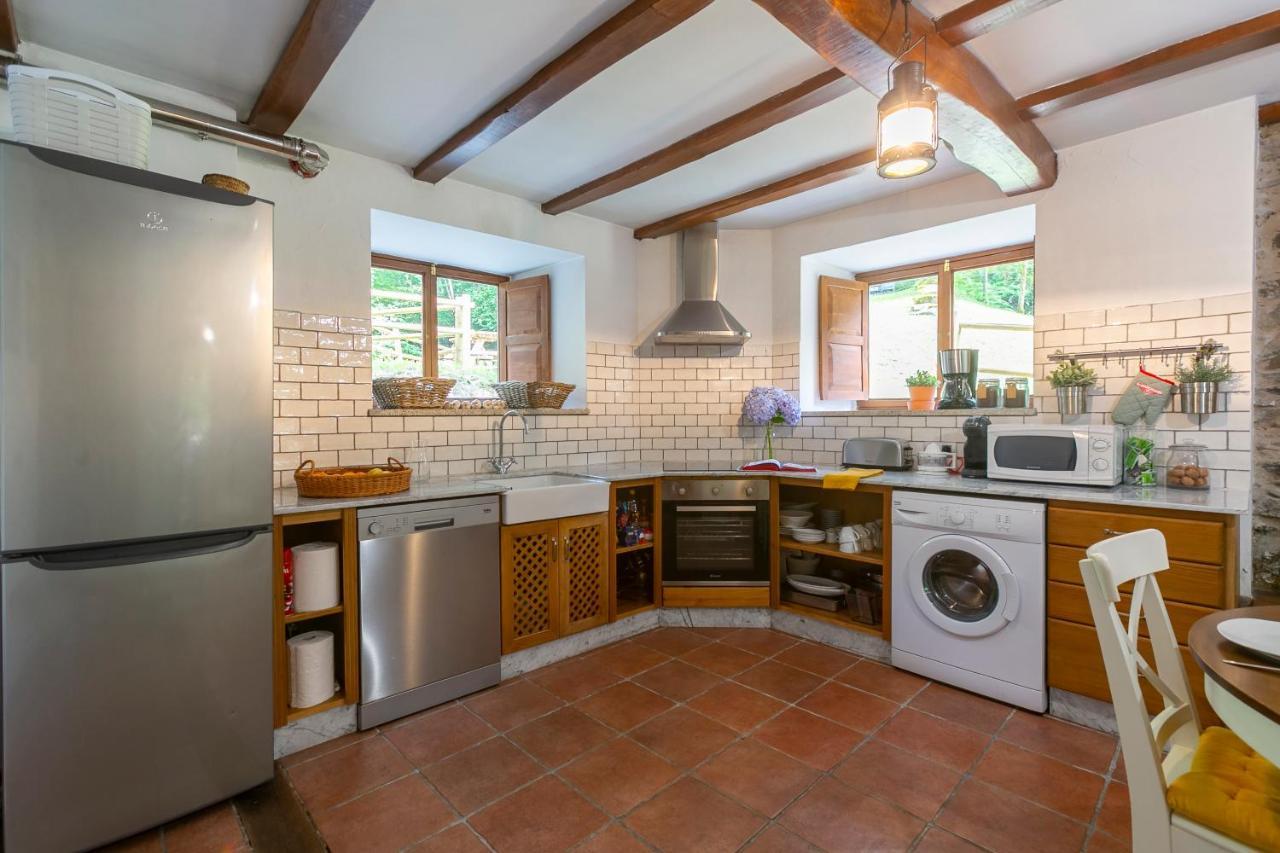 Casas Del Molino - Muinos Do Mainzoso Turismo Rural Paderne ภายนอก รูปภาพ