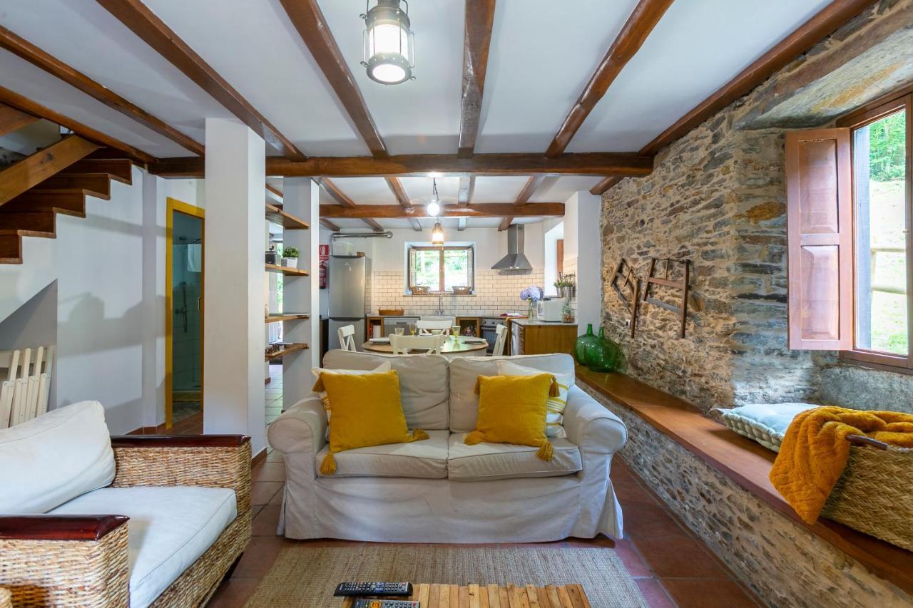 Casas Del Molino - Muinos Do Mainzoso Turismo Rural Paderne ภายนอก รูปภาพ