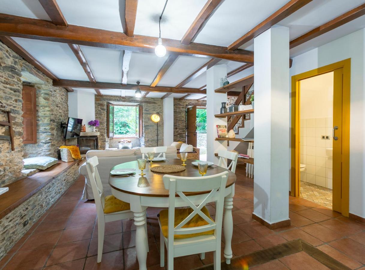 Casas Del Molino - Muinos Do Mainzoso Turismo Rural Paderne ภายนอก รูปภาพ