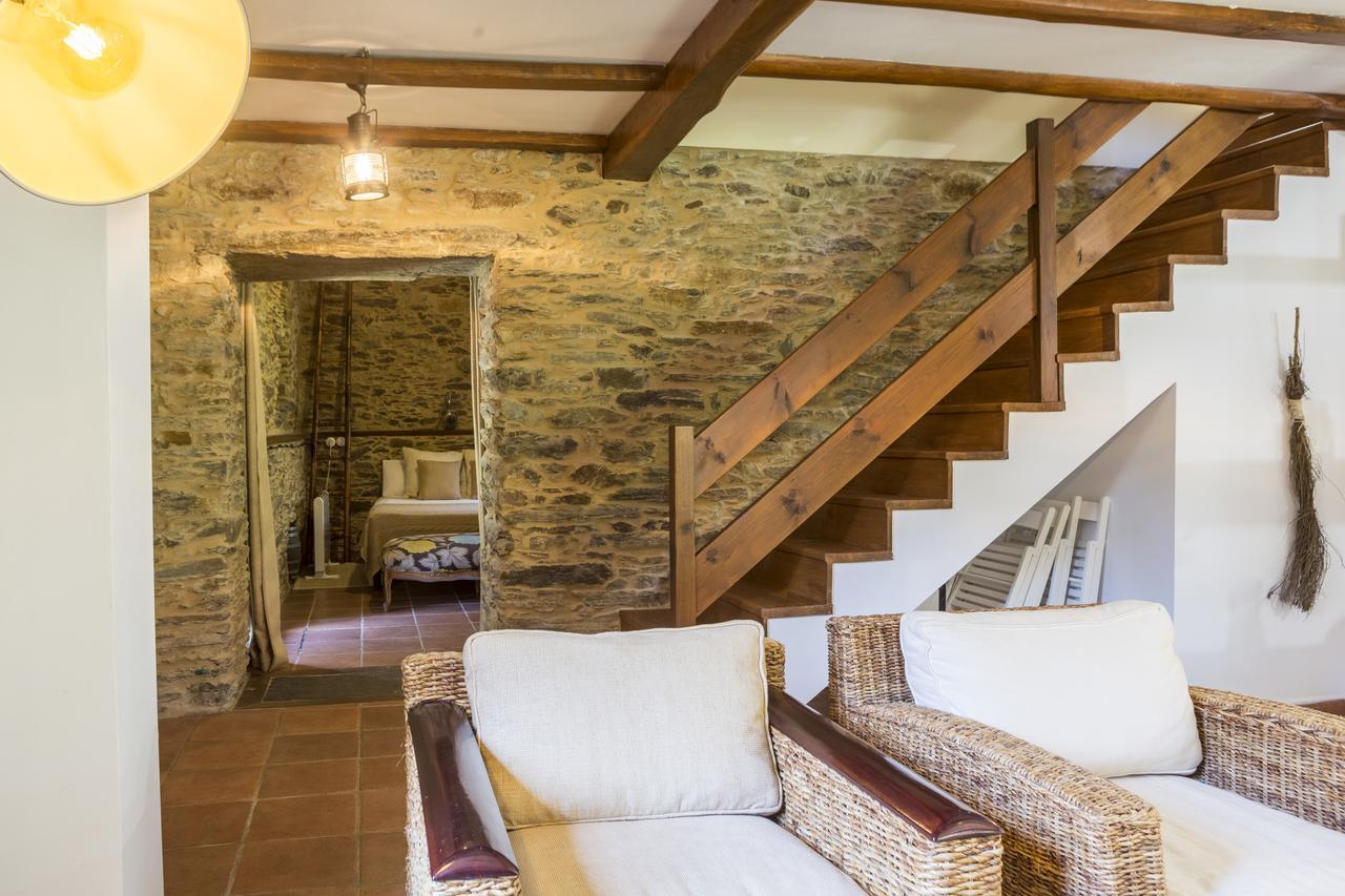 Casas Del Molino - Muinos Do Mainzoso Turismo Rural Paderne ภายนอก รูปภาพ